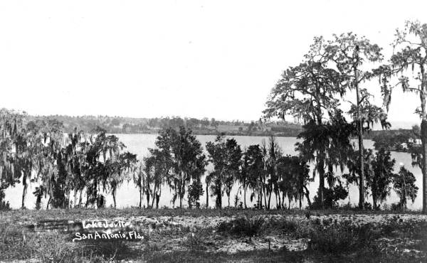 LAKEJOVITA2.JPG
